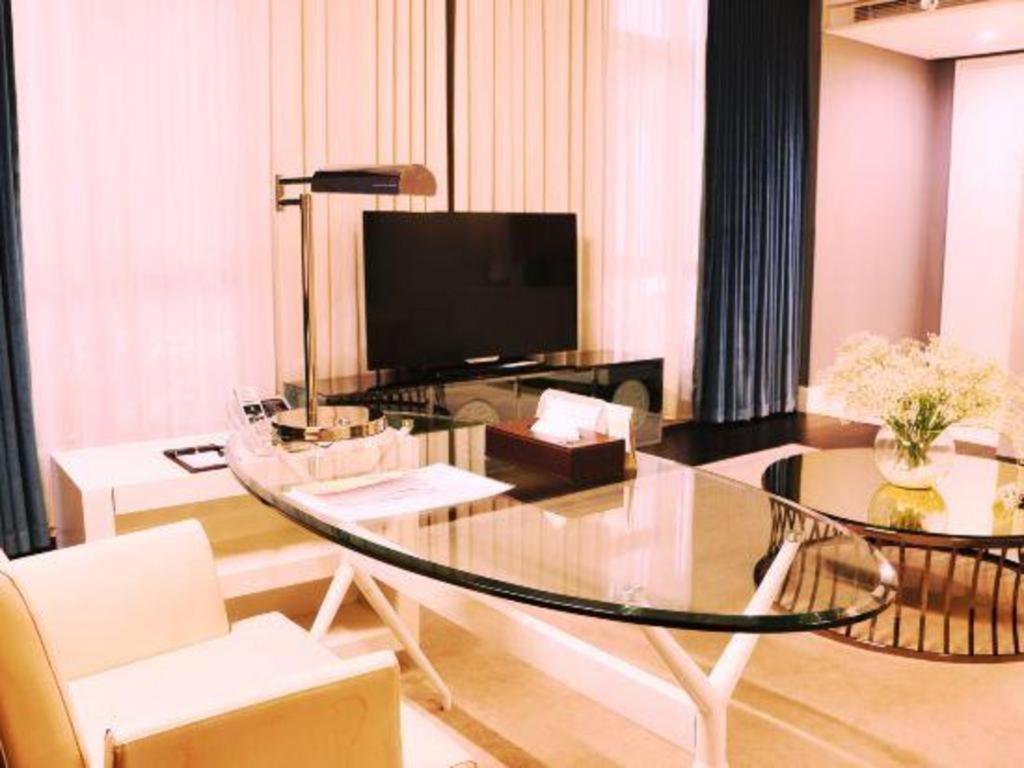 Jinjiang Metropolo Hotel Classiq Shanghai Off Bund Exterior foto